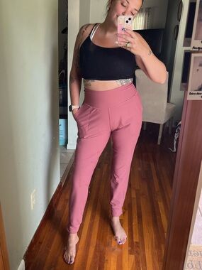 Old Navy Rose Pink High-Rise Jogger Pants